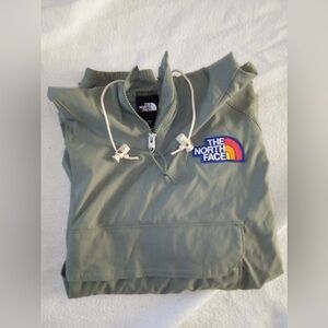The North Face Hooded Jacket. Size M